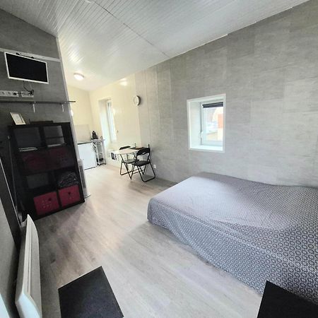 Studio Des Lacs - 2 Pers - Centre-Ville Brassac-les-Mines Esterno foto