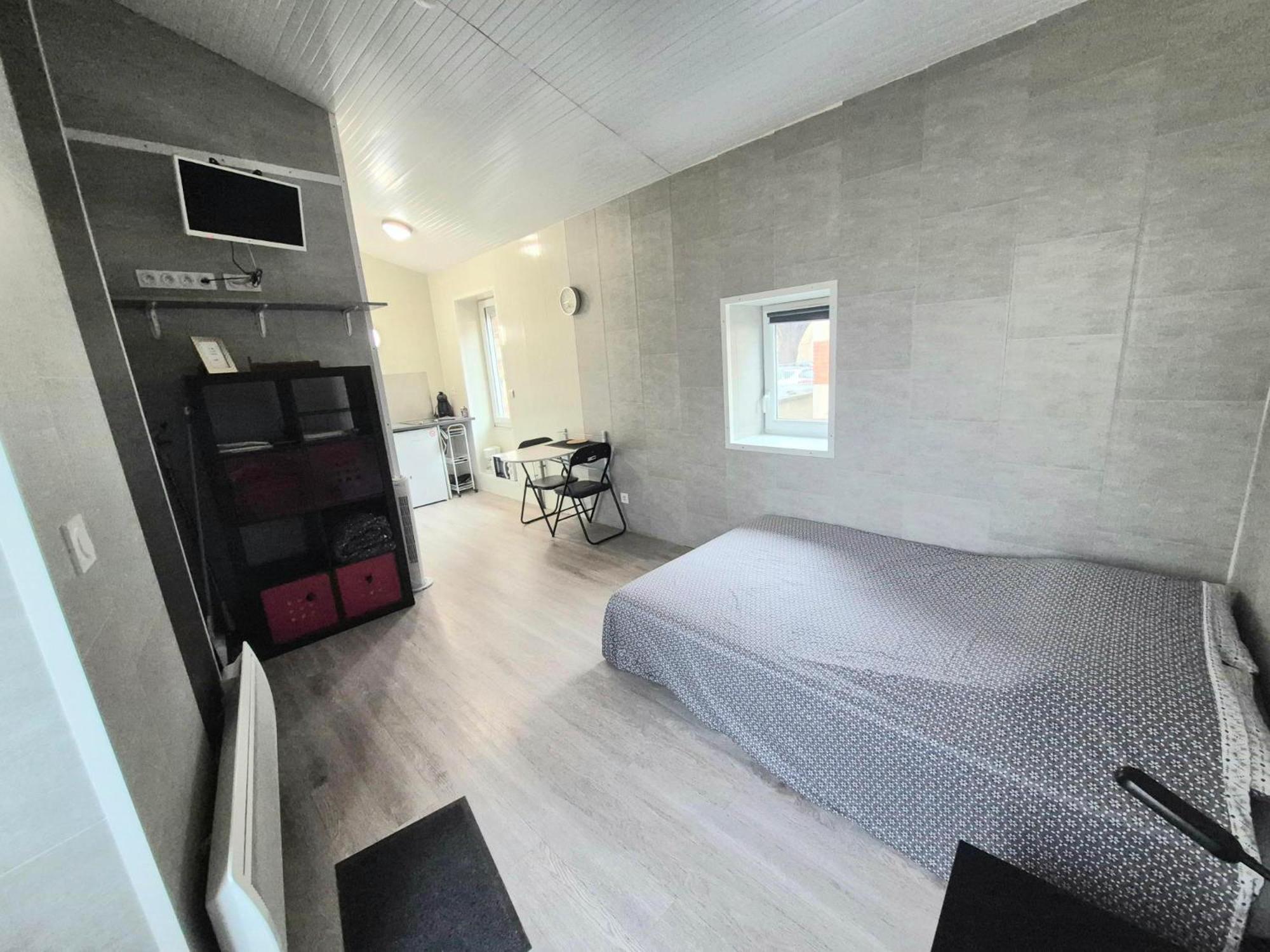 Studio Des Lacs - 2 Pers - Centre-Ville Brassac-les-Mines Esterno foto